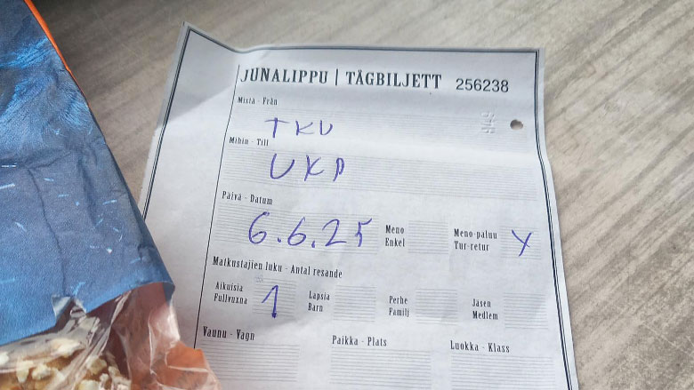 Junalippu Lättähattuun